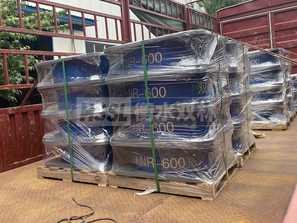 建筑工程隔震支座厂家电话 LNR橡胶隔震支座800(II型) 隔震支座LNR型