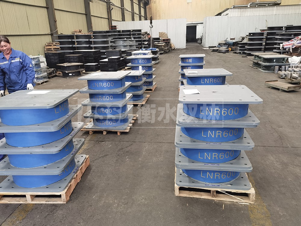 建筑铅芯橡胶隔震支座LRB1100-220 建筑工程支座厂家 LRB1400铅芯隔震支座多少钱